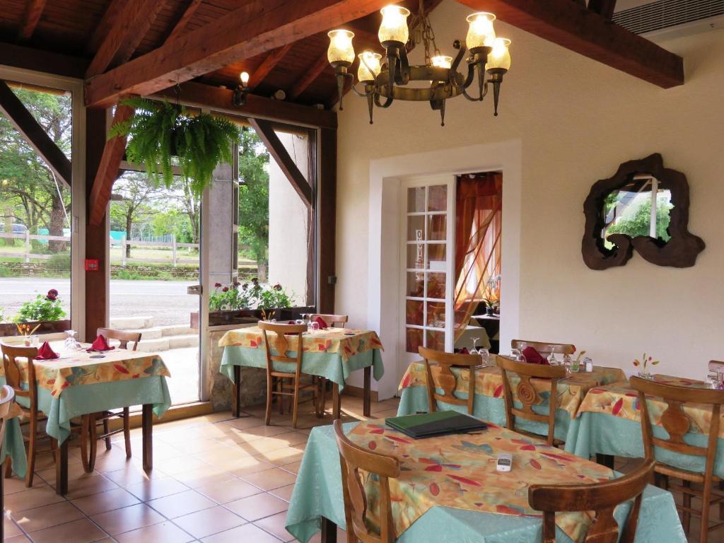 Le Relais Du Pont De Rhodes Frayssinet Exterior foto